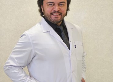 Uzm. Dr. Kadri GÖKÇE